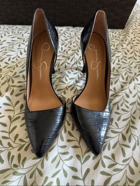 Jessica Simpson Black Croc-Embossed D'Orsay Pointed Pumps